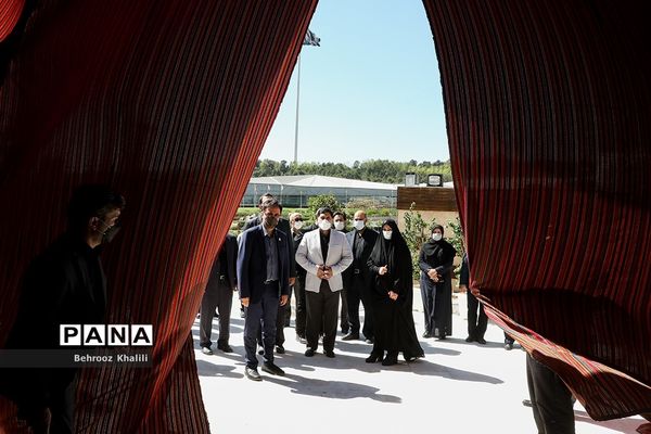 افتتاح نمایشگاه رویای بهشت