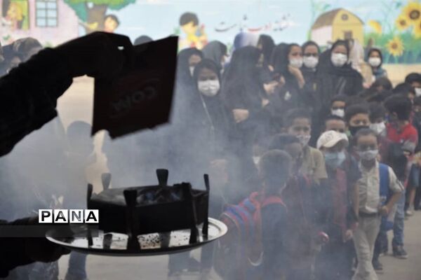 برگزاری جشن شکوفه ها در کاشان