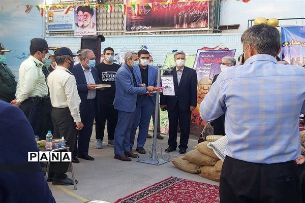 مراسم بازگشایی مدارس ناحیه 2