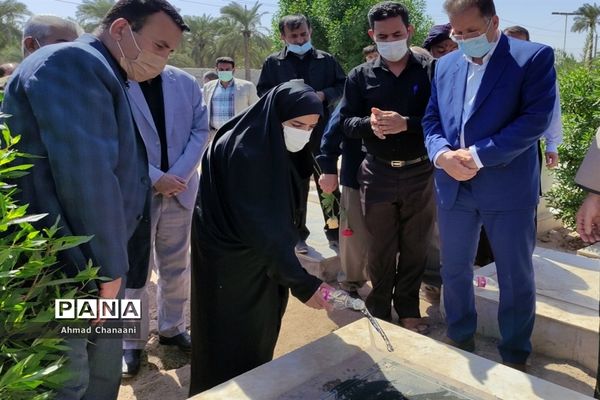 برگزاری مراسم غبار روبی و عطر افشانی مزار شهدای کوت سیدصالح