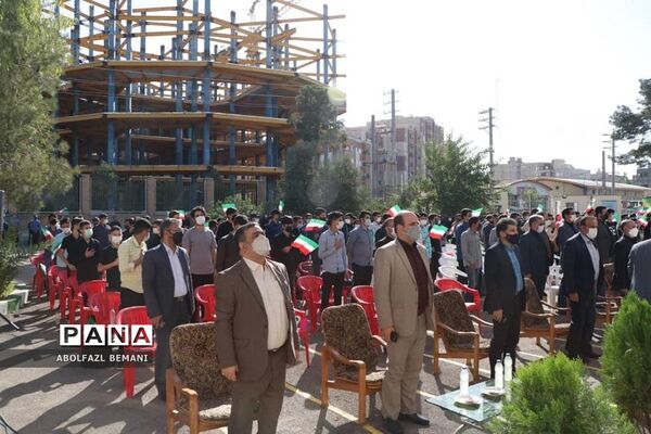 آغاز سال تحصیلی جدید در هنرستان قدس قم
