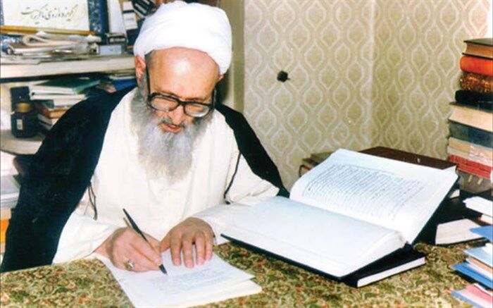علامه حسن زاده آملی درگذشت
