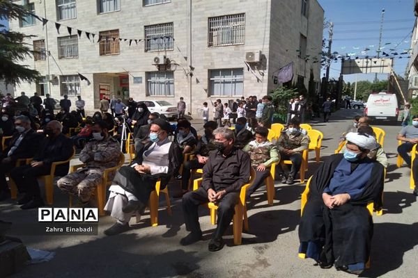 برگزاری مراسم گرامیداشت شهدا در اداره آموزش و پرورش ملارد