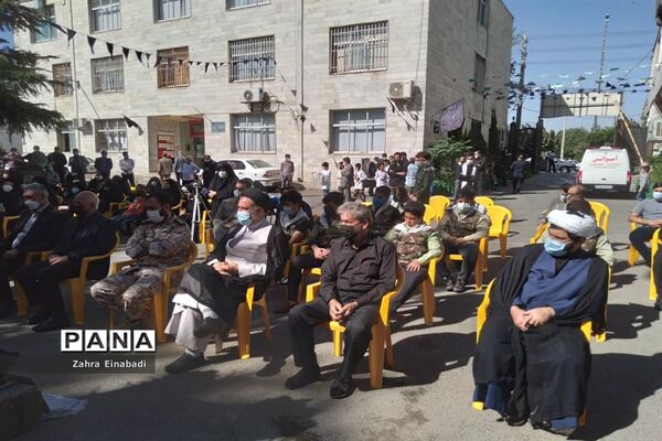 برگزاری مراسم گرامیداشت شهدا در اداره آموزش و پرورش ملارد
