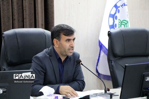 جلسه تبیین برنامه‌های سند تحول تشکیلات سازمان دانش‌آموزی در ارومیه