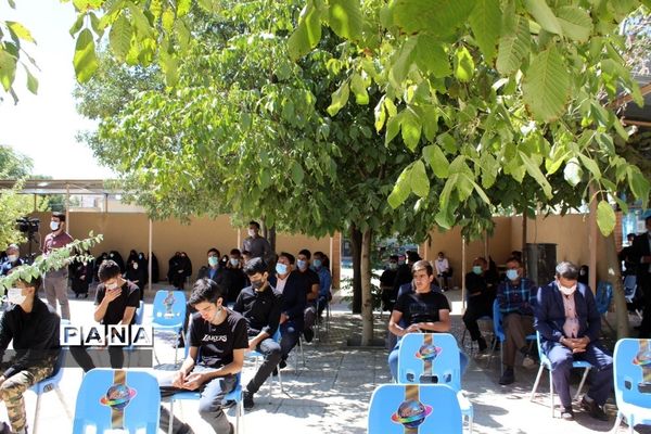 مراسم یادبود دانش آموز شهید علی لندی در شهرکرد