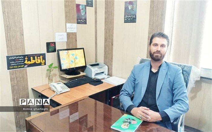 مداحی اهل‌بیت، موهبتی عظیم است