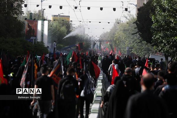 مراسم پیاده روی جاماندگان اربعین حسینی