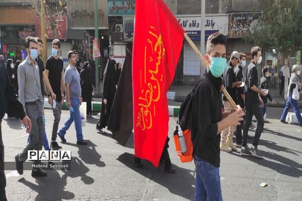 برگزاری مراسم راهپیمایی اربعین حسینی در تهران با حضور فرمانده کل سپاه  پاسداران انقلاب اسلامی