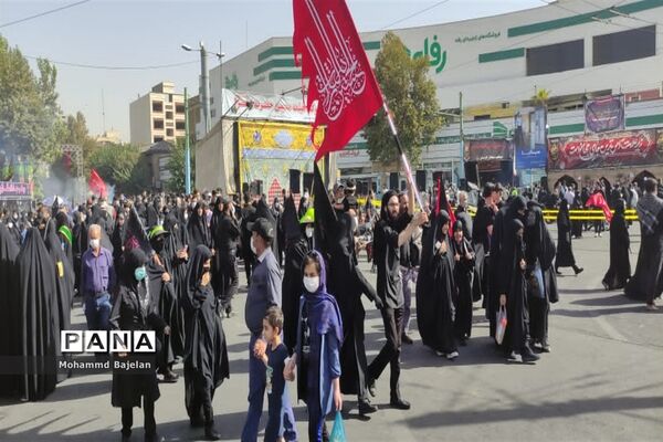 برگزاری مراسم راهپیمایی اربعین حسینی در تهران با حضور فرمانده کل سپاه  پاسداران انقلاب اسلامی