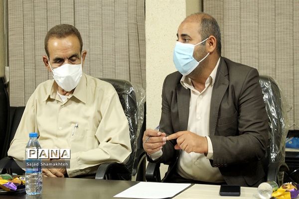 نشست تبیین نسخه تحولی  سازمان دانش آموزی در استان خوزستان