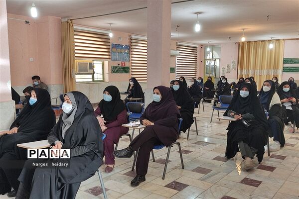 نواخته شدن زنگ ایثار و مقاومت در شهرستان امیدیه
