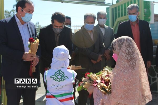 جشن عاطفه‌ها دردبستان علامه حلی شهرستان بیرجند