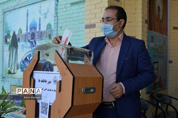 آیین مهر عاطفه‌ها در شهرستان شهریار