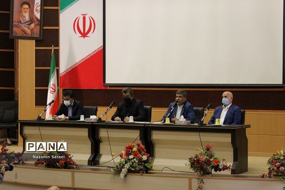 جلسه ستاد اقتصاد مقاومتی شهرستان اسلامشهر