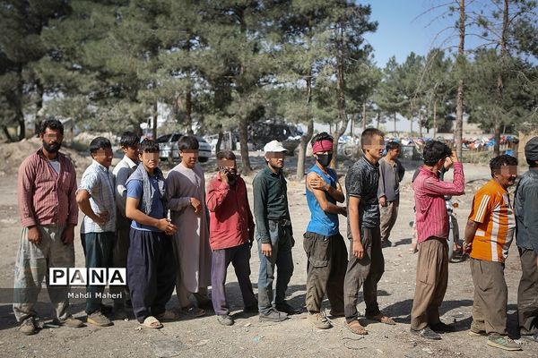 تزریق واکسن سیار برای اقشار آسیب پذیر و افراد بی سرپناه و کودکار کار