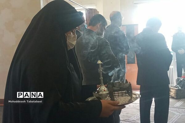 تشییع‌ پیکر مطهر دو شهید گمنام در پردیس