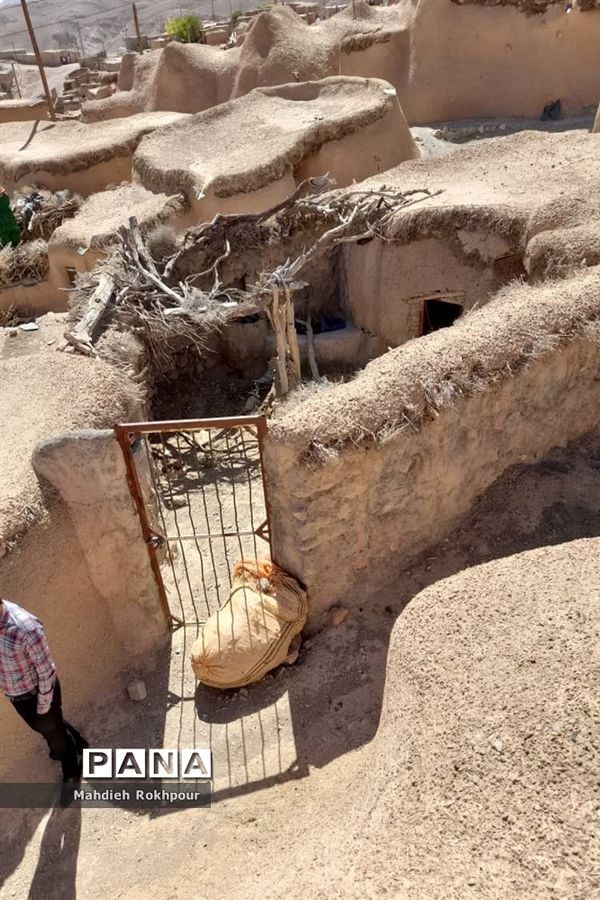 ماخونیک، سرزمین لی لی پوت ها