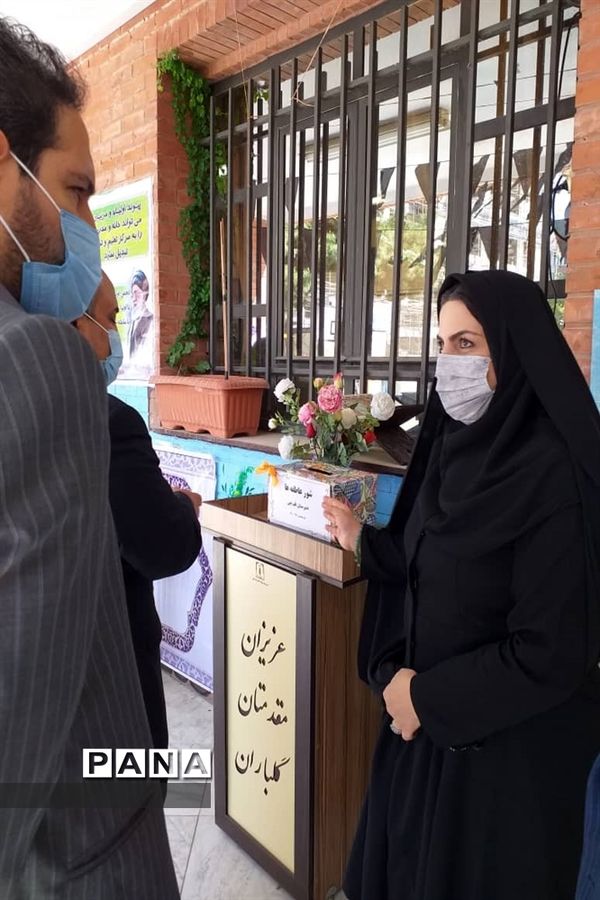 برگزاری پویش مهر عاطفه ها و انتخابات انجمن اولیا و مربیان در دبیرستان قلم چی کرج