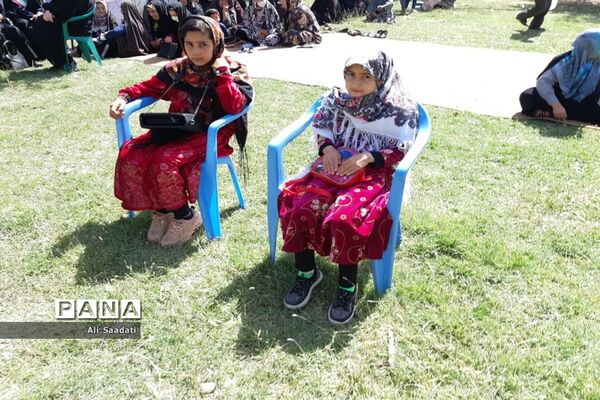 نواختن زنگ آغاز فعالیت مدارس عشایری خراسان رضوی