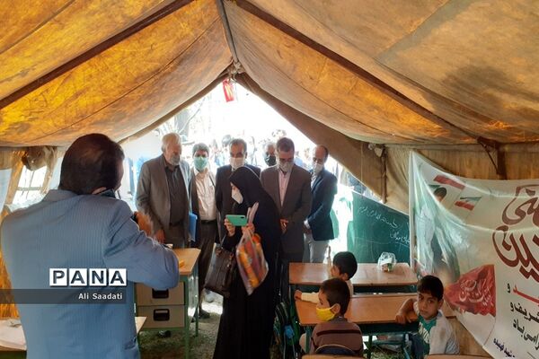 نواختن زنگ آغاز فعالیت مدارس عشایری خراسان رضوی