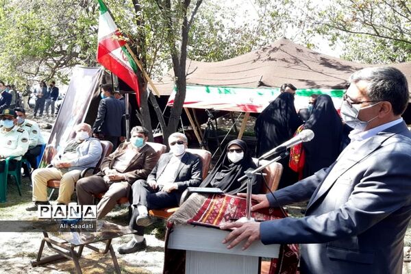 نواختن زنگ آغاز فعالیت مدارس عشایری خراسان رضوی