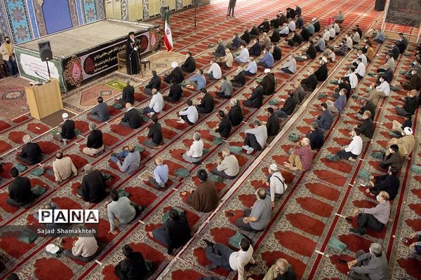 برگزاری نخستین نمازجمعه در اهواز پس از همه گیری کرونا