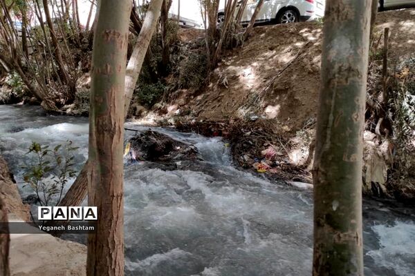 پراکندگی زباله در روستای گردشگری  ونایی بروجرد