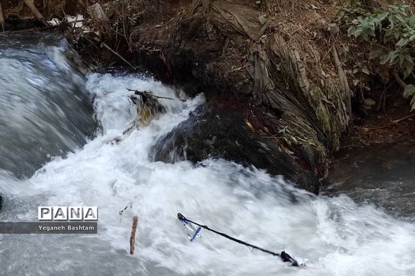 پراکندگی زباله در روستای گردشگری  ونایی بروجرد