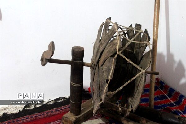 نمایشگاه صنایع دستی و گردشگری در شهرستان گلوگاه