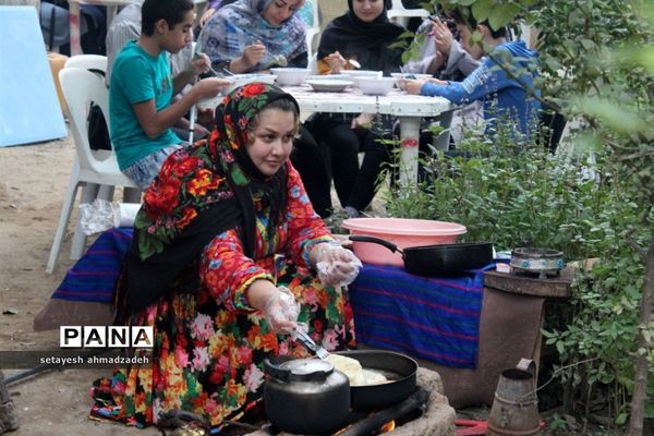 نمایشگاه صنایع دستی و گردشگری در شهرستان گلوگاه