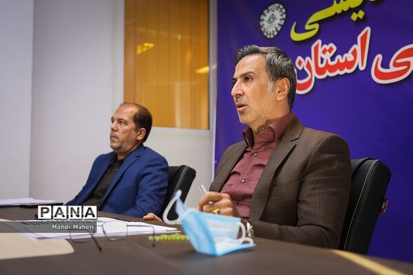 نشست هم‌اندیشی رابطین ارزیابی استان‌ها