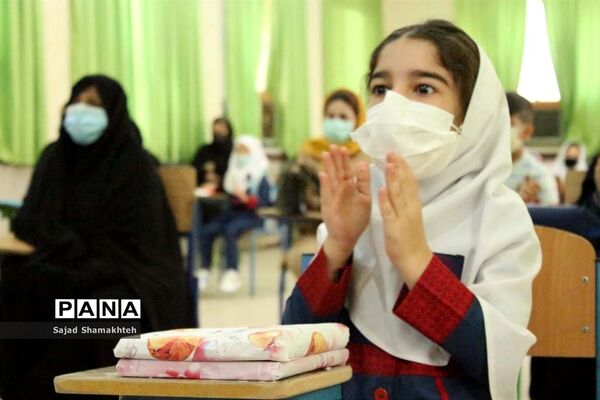 برگزاری آیین شور عاطفه‌ها در ناحیه 4 اهواز