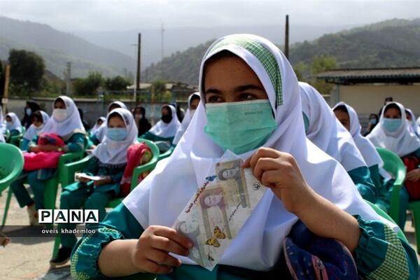 شور عاطفه‌‌ها در دبستان تربیت شهرستان گلوگاه