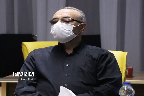 آیین تجلیل از رزمندگان و جانبازان فرهنگی آموزش و پرورش استان آذربایجان شرقی