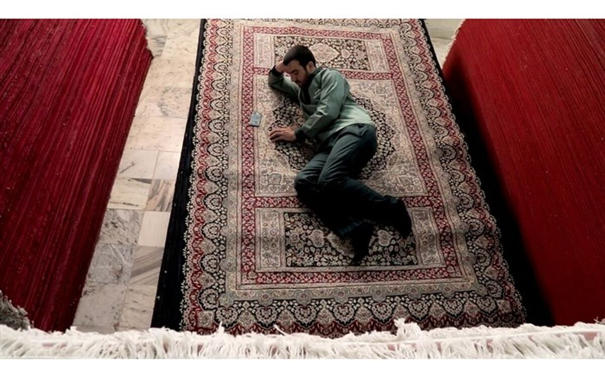 شرح شوریدگی خادمان حرم امام رضا (ع) در «فرش‌هایی برای عرش»