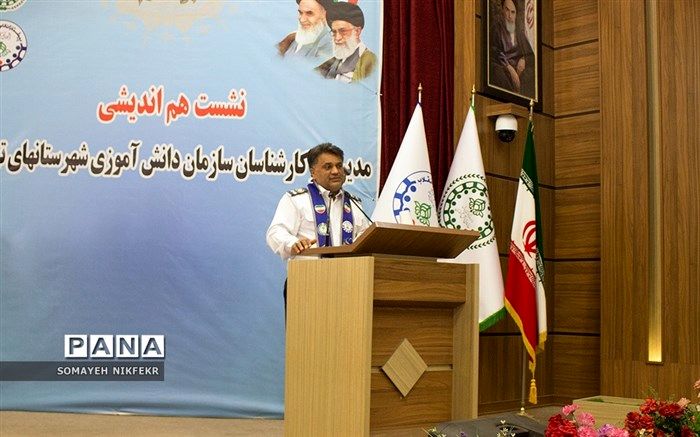 دهقانی: در حوزه تولید محتوا مطالب با توجه به فرهنگ، اقلیم و شرایط مختلف استان‌ها بازنگری می‌شود