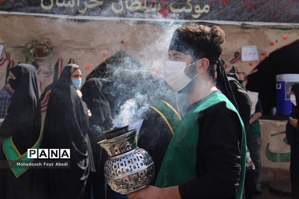 برپایی موکب سلطان خراسان توسط خادمیاران رضوی منطقه ۱۴