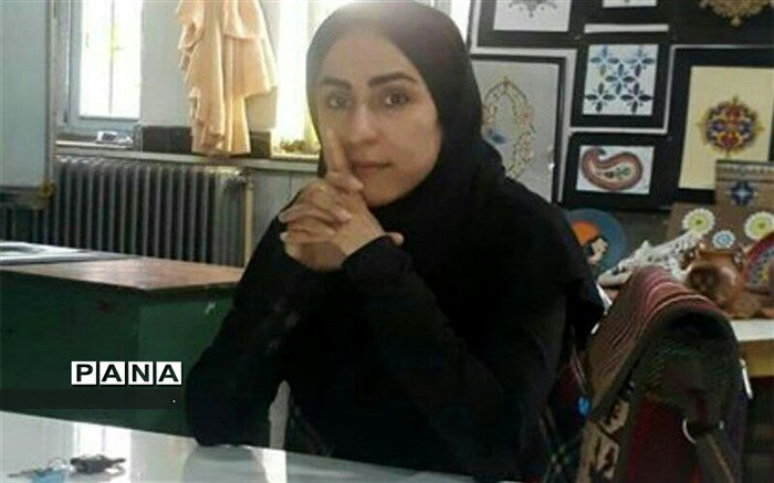 معلمی شغلی است که فقط با ترازوی عاشقی سنجیده می‌شود