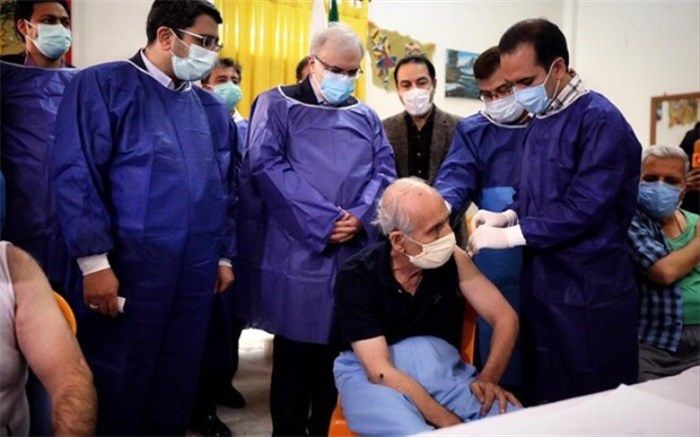 واکسیناسیون کرونا در فاز سالمندان