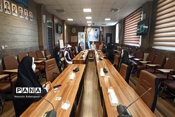 وبینار مراسم تقدیر از مراقبین و رابطین سلامت منطقه 16