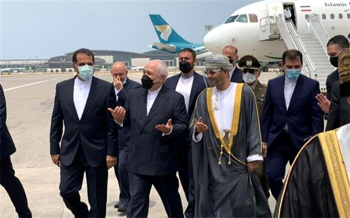 «ظریف» وارد مسقط شد
