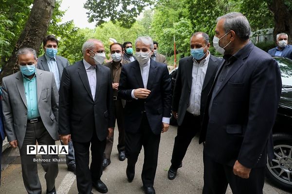 مراسم روز ملی تکریم خیرین مدرسه ساز کشور