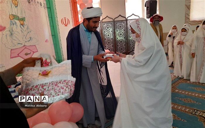 برگزاری جشن بزرگ  برای دانش آموزان  روزه  اولی