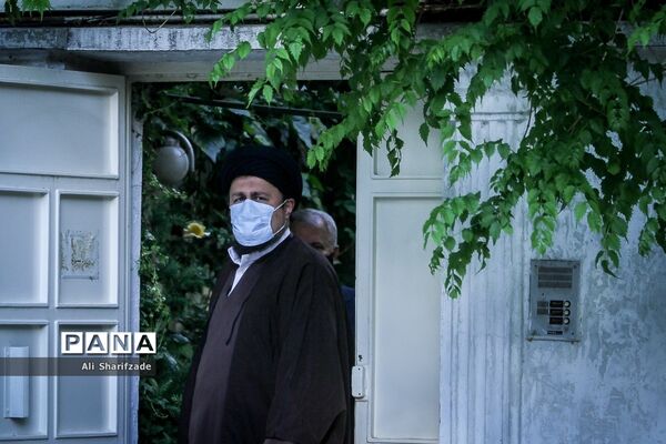 آیین رونمایی از کتاب خاطرات آیت الله هاشمی رفسنجانی