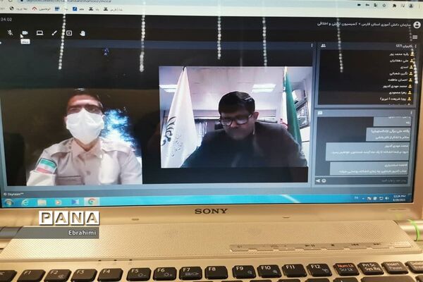 جلسه نمایندگان کمیسیون‌های مجلس دانش‌آموزی فارس با متخصصین علمی و مدیریتی