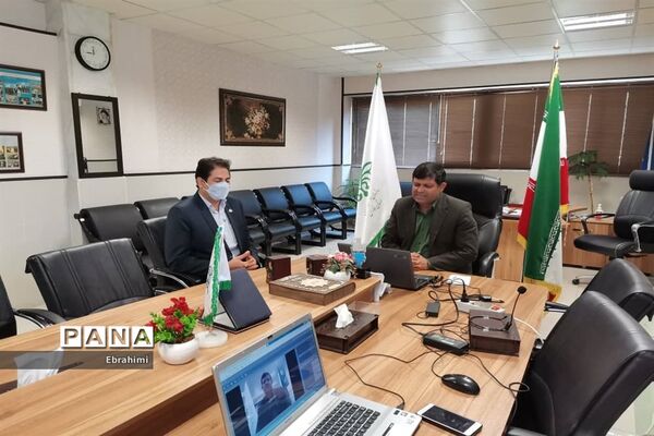 جلسه نمایندگان کمیسیون‌های مجلس دانش‌آموزی فارس با متخصصین علمی و مدیریتی