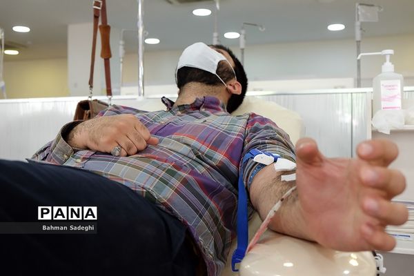 اهدای خون در ماه ضیافت الهی