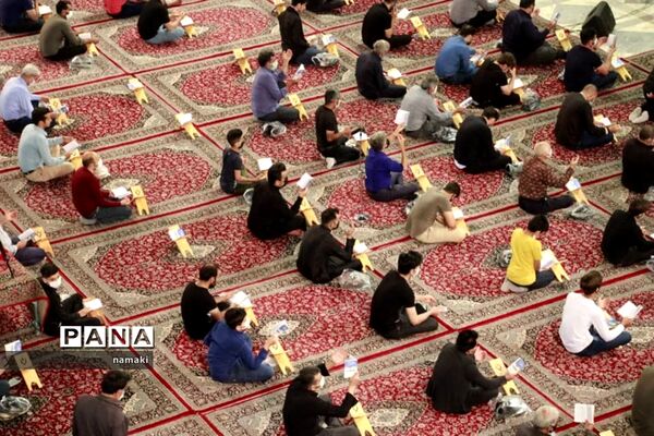 برگزاری شب قدر در حرم حضرت محمد هلال بن علی آران و بیدگل