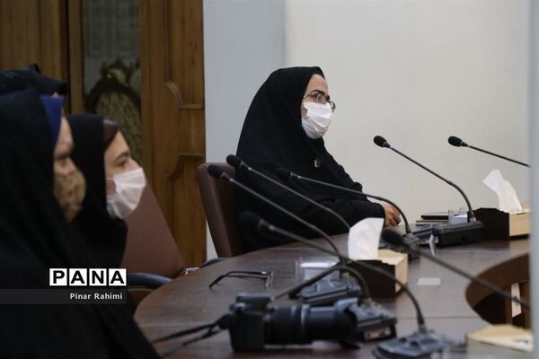 آیین بزرگداشت مقام معلم و گرامیداشت یاد و خاطره استاد شهید مرتضی مطهری